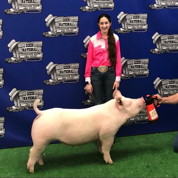 Meet your Posher, Rebecca - Picture 6 of 16